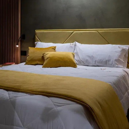 Nocleg ze śniadaniem Sofi' Center 4*