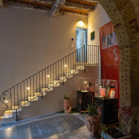 Sofi' Center Bed and Breakfast 4*